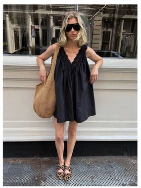 Helsa Mini Dress With Lace in Tech Poplin S